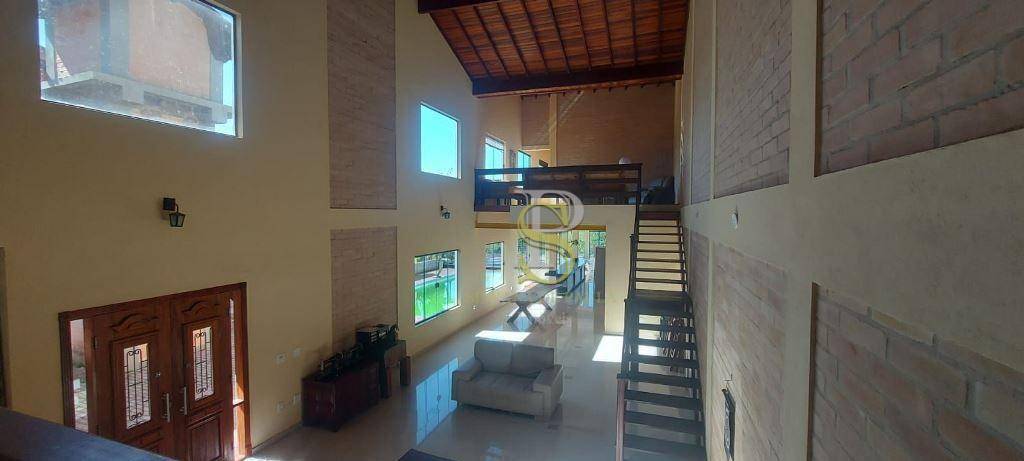 Chácara à venda com 4 quartos, 247m² - Foto 15