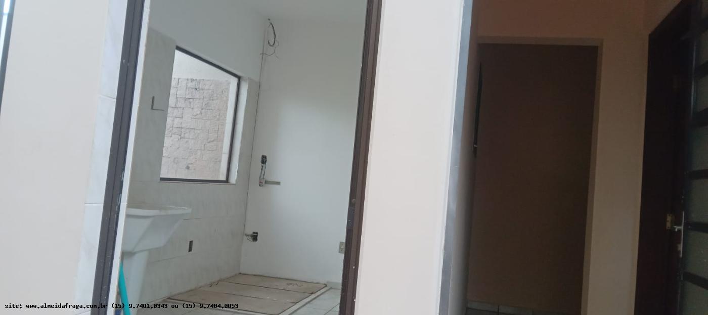 Casa para alugar com 5 quartos, 300m² - Foto 24