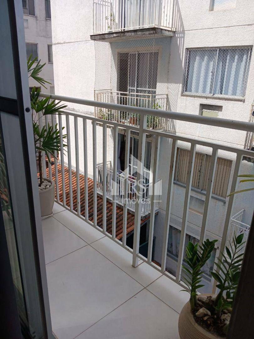 Apartamento à venda com 2 quartos, 55m² - Foto 16