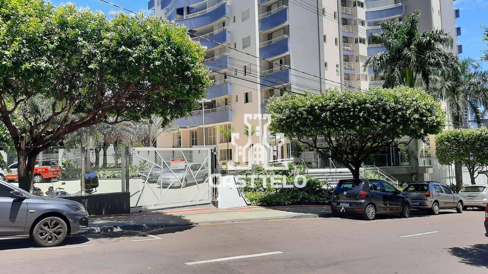 Apartamento à venda com 4 quartos, 230m² - Foto 1