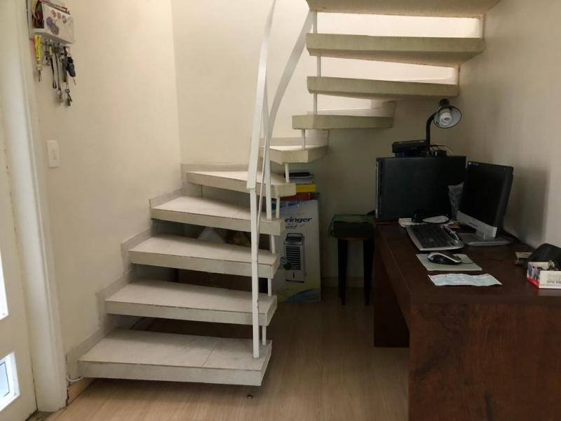 Sobrado à venda com 3 quartos, 240m² - Foto 4