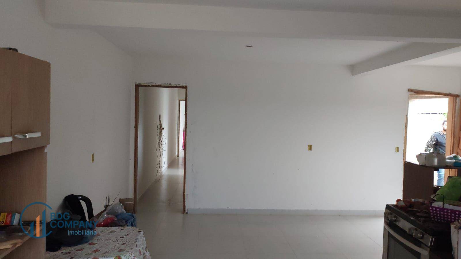 Casa à venda com 3 quartos, 80m² - Foto 17