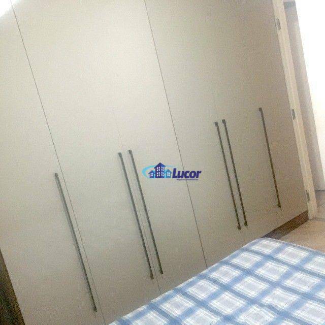 Apartamento à venda com 2 quartos, 61m² - Foto 7