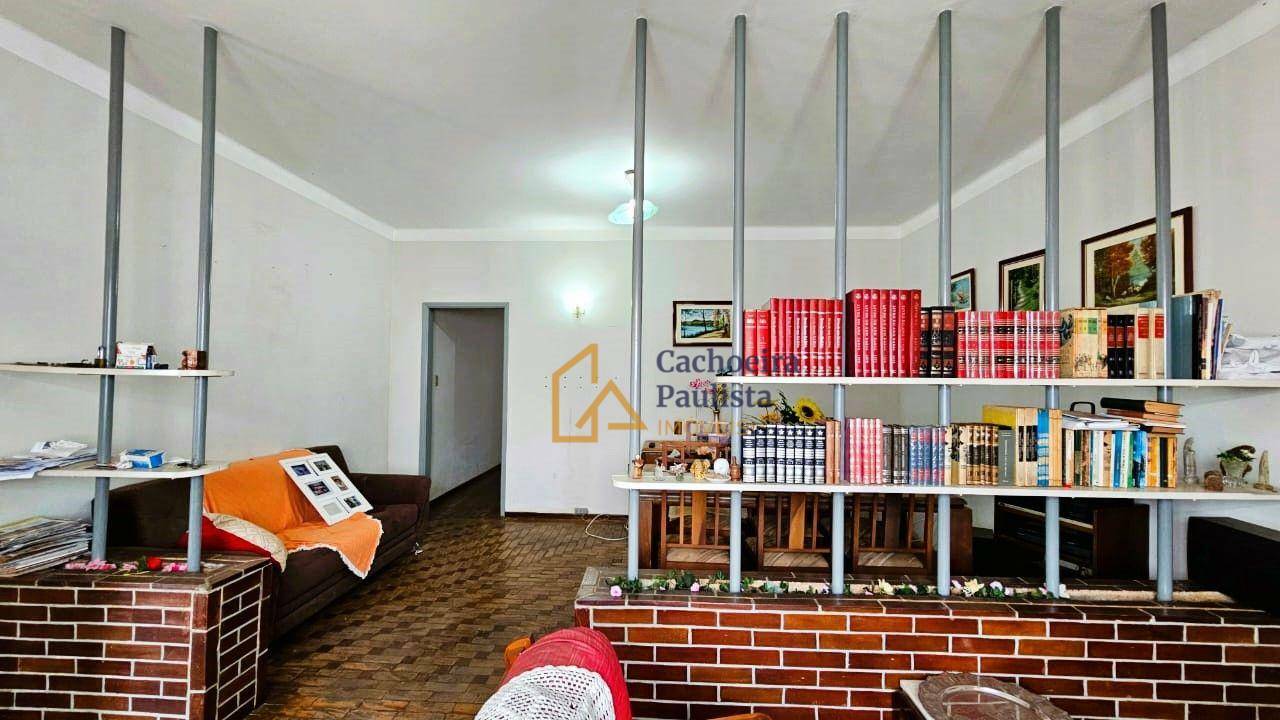 Casa à venda com 4 quartos, 232m² - Foto 4