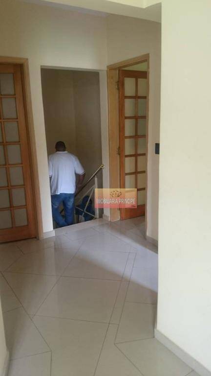 Sobrado à venda e aluguel com 4 quartos, 600m² - Foto 28