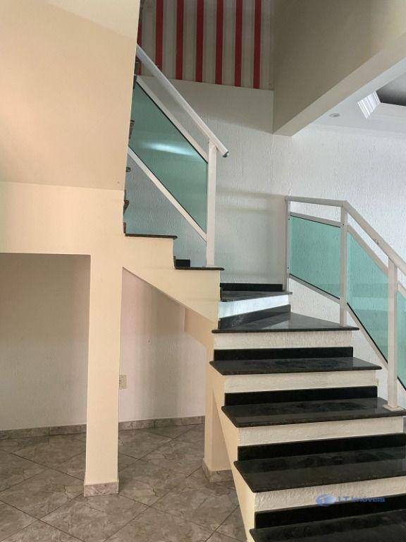 Sobrado à venda com 3 quartos, 187m² - Foto 19