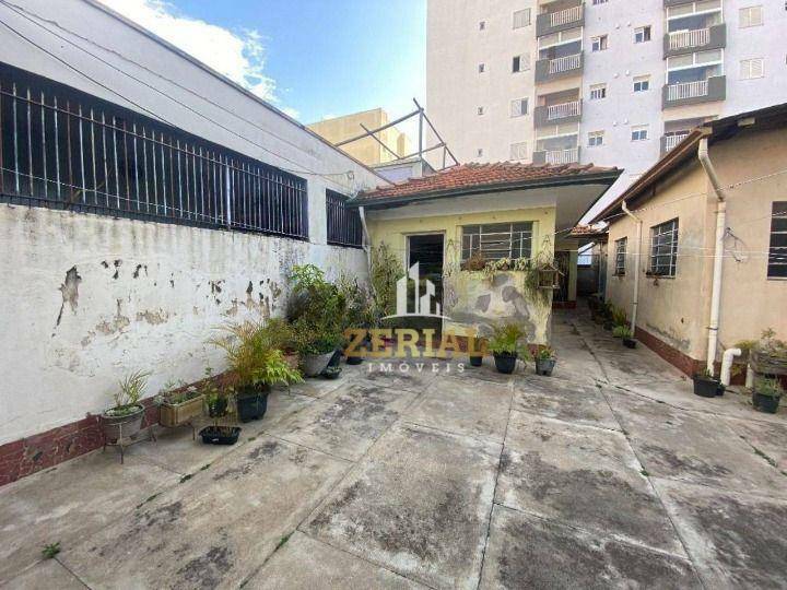 Casa à venda com 3 quartos, 258m² - Foto 17