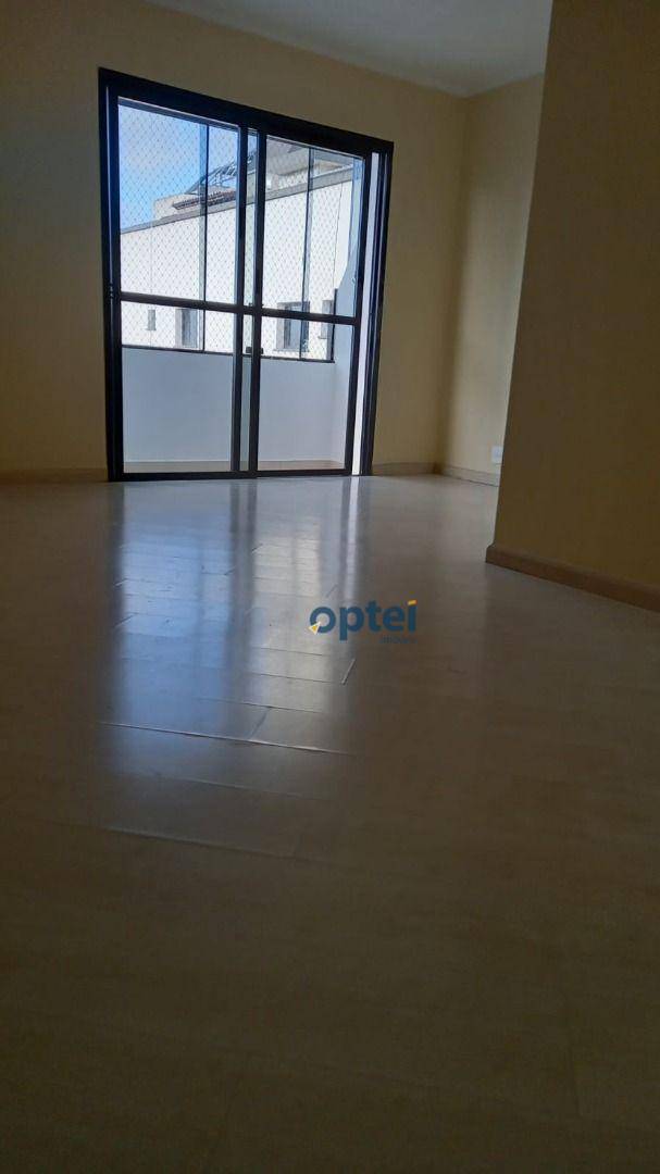 Apartamento à venda com 3 quartos, 107m² - Foto 3