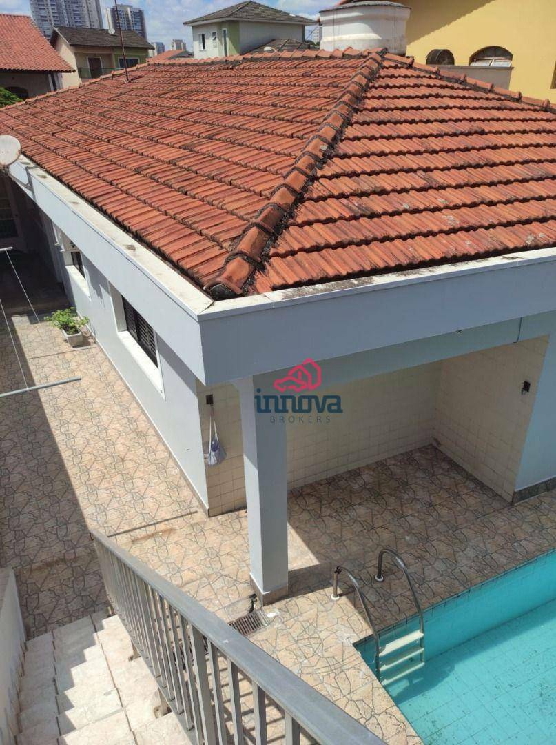 Casa à venda com 3 quartos, 250m² - Foto 7