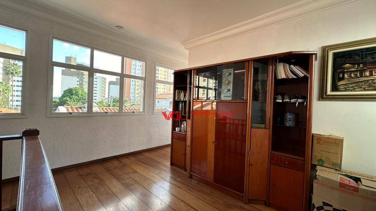 Sobrado à venda com 5 quartos, 380m² - Foto 9