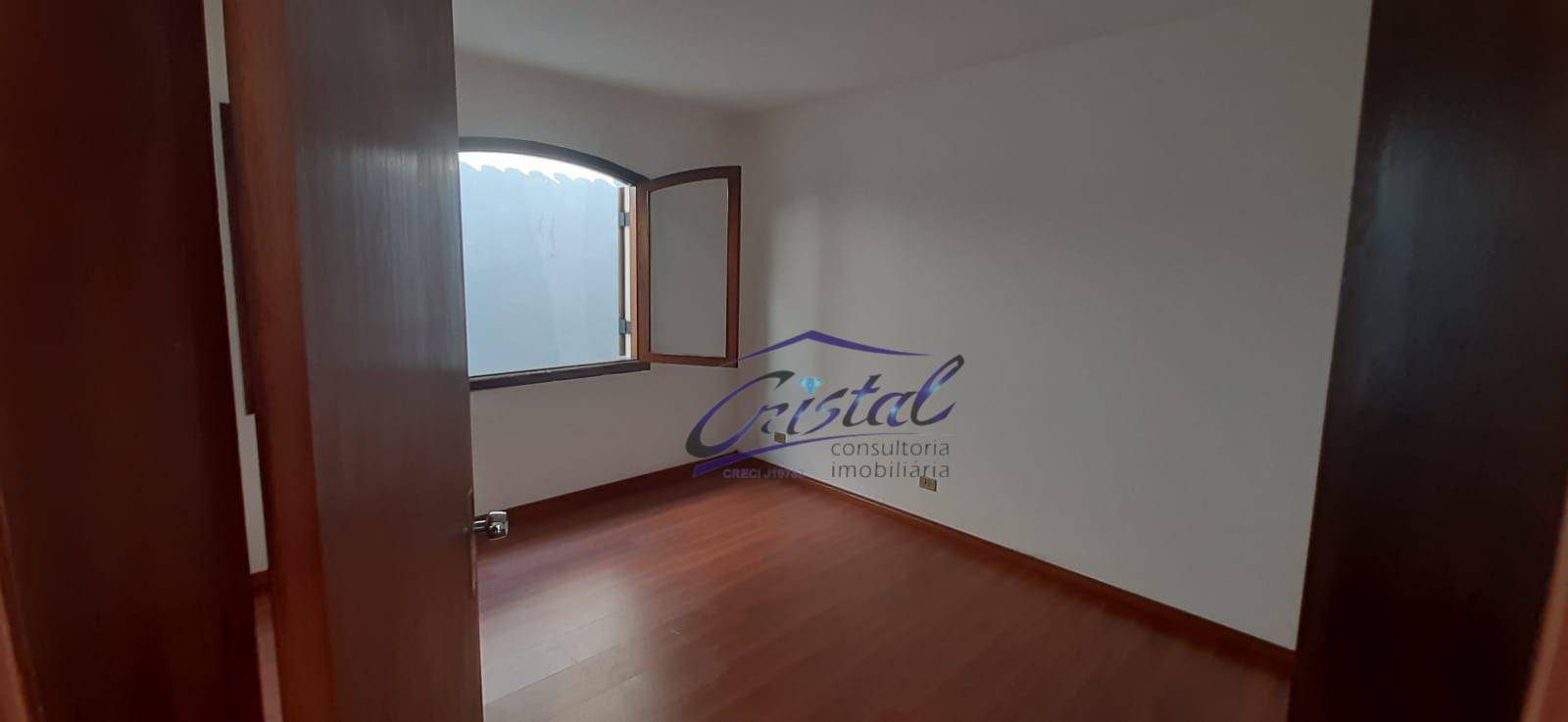 Casa à venda com 3 quartos, 318m² - Foto 19