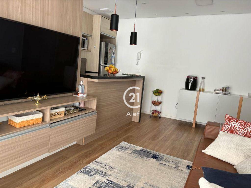 Apartamento à venda com 2 quartos, 62m² - Foto 6