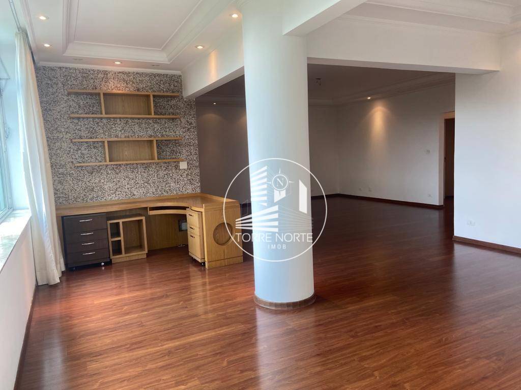 Apartamento à venda com 3 quartos, 218m² - Foto 6