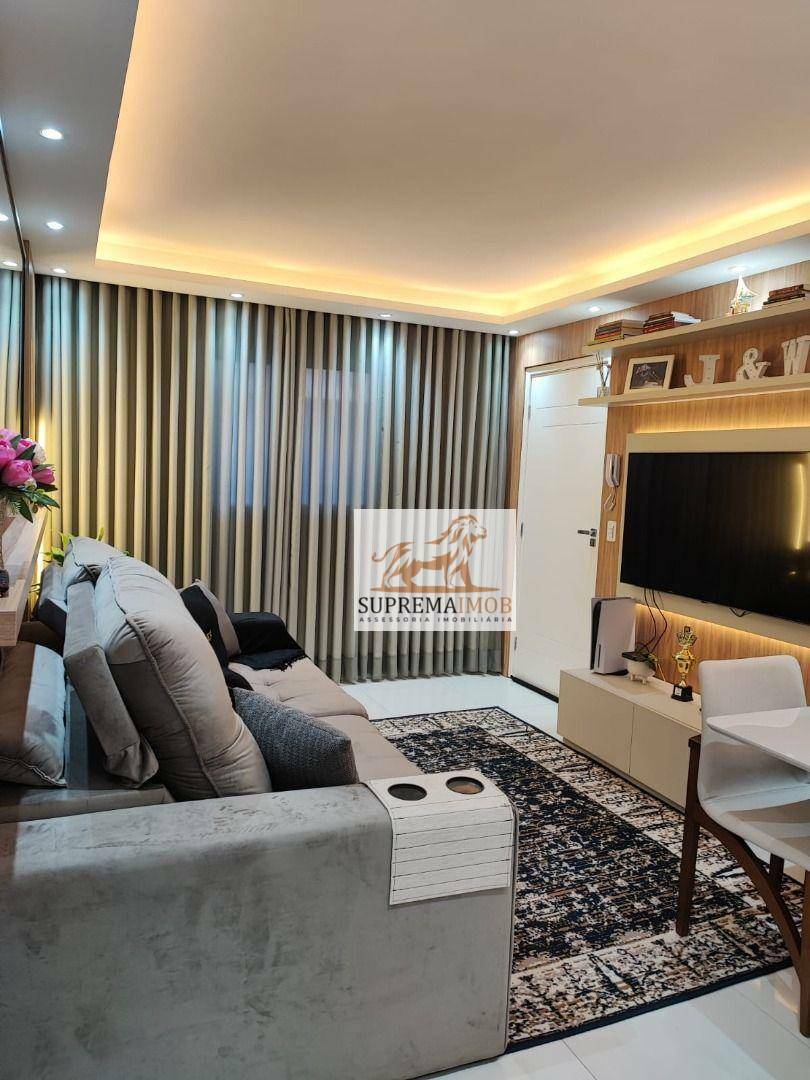 Apartamento à venda com 3 quartos, 105m² - Foto 1