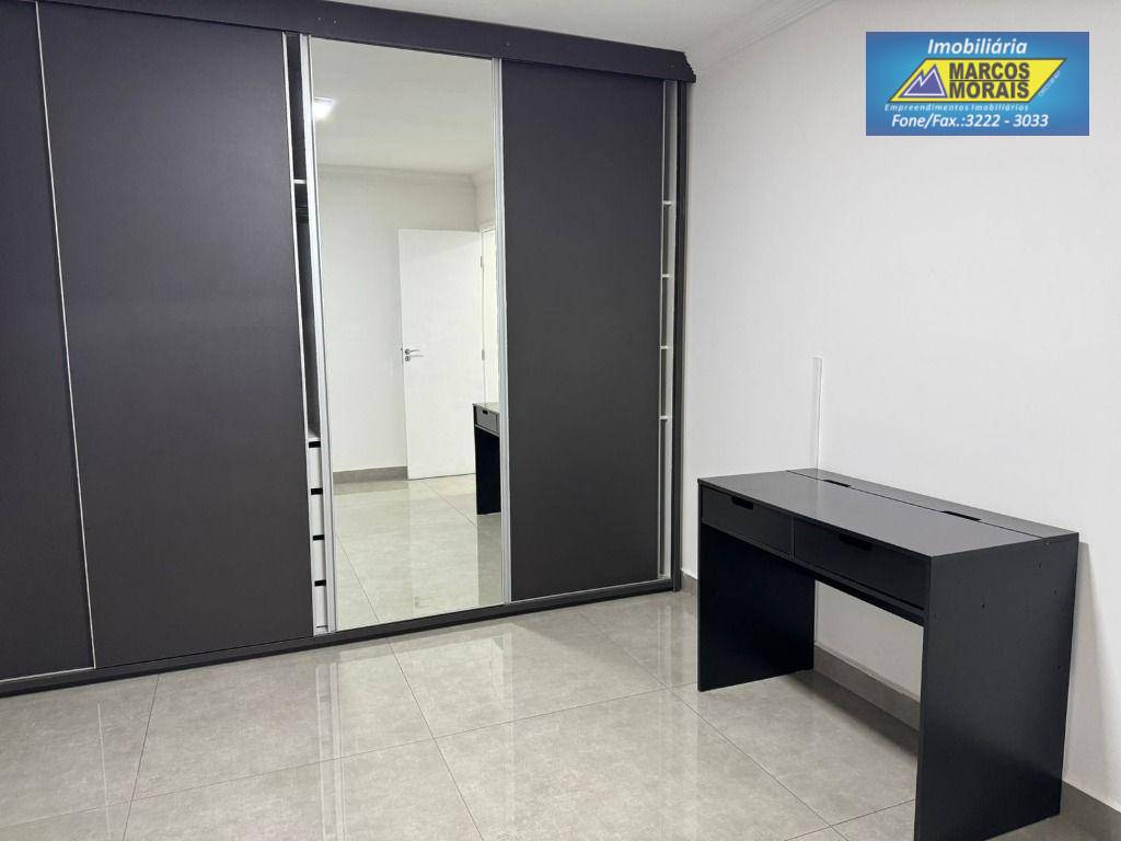 Apartamento à venda e aluguel com 3 quartos, 180m² - Foto 11