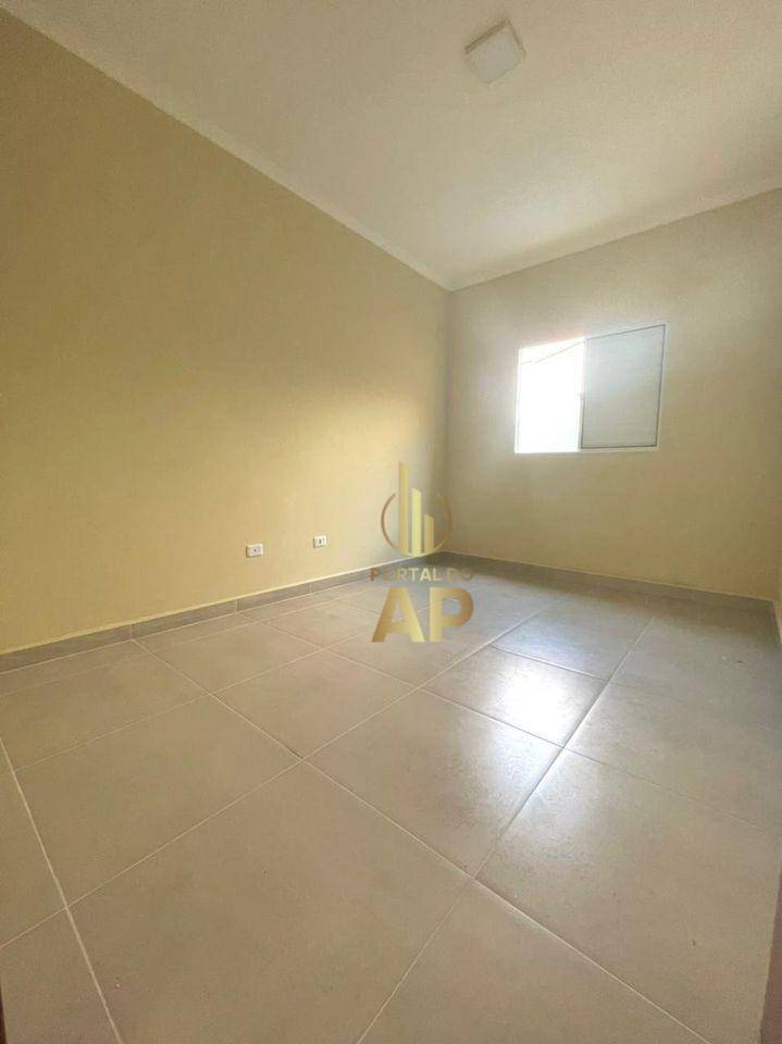 Casa à venda com 2 quartos, 98m² - Foto 10