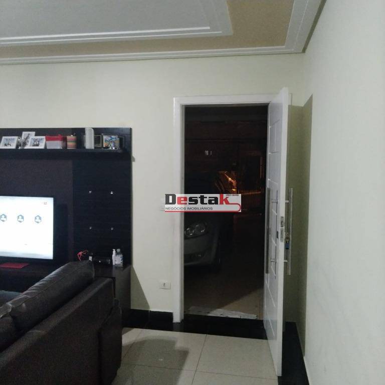 Sobrado à venda com 3 quartos, 180m² - Foto 21