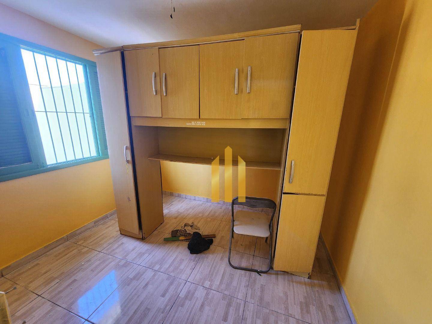 Casa para alugar com 2 quartos, 85m² - Foto 17