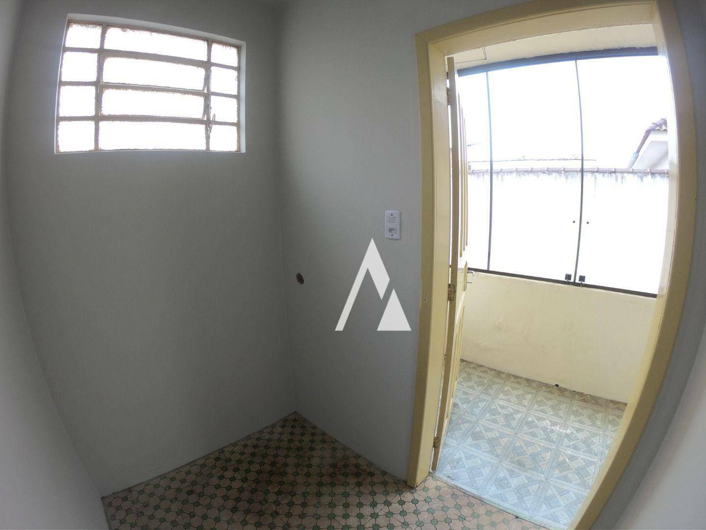 Apartamento para alugar com 3 quartos, 96m² - Foto 21