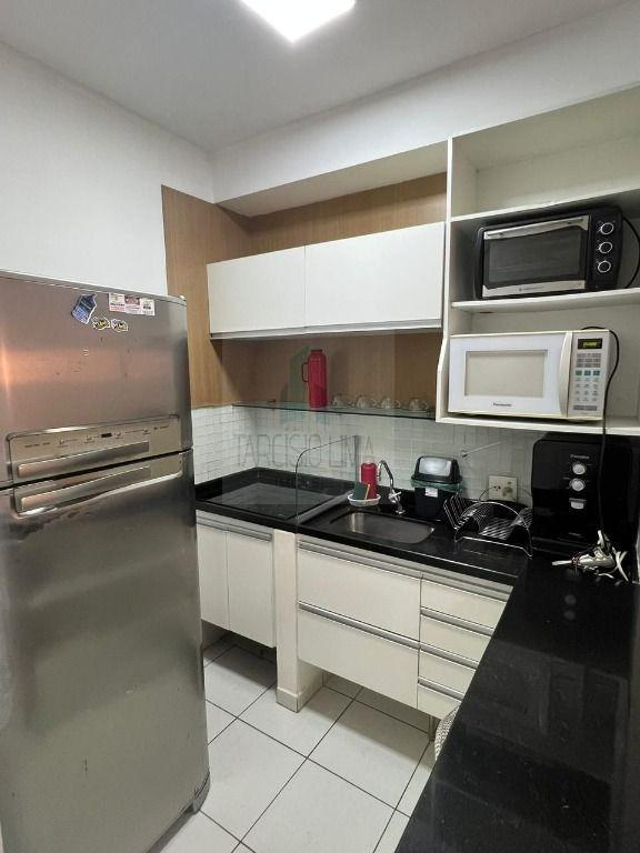 Apartamento à venda com 2 quartos, 72m² - Foto 17