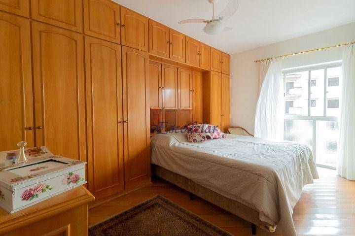 Apartamento à venda com 3 quartos, 276m² - Foto 13