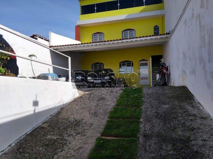 Sobrado para alugar com 2 quartos, 100m² - Foto 2