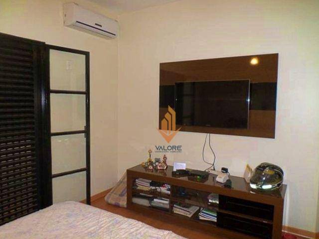 Casa de Condomínio à venda com 3 quartos, 240m² - Foto 21