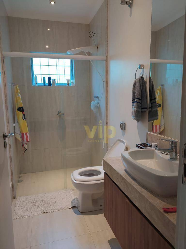 Casa à venda com 3 quartos, 180m² - Foto 24