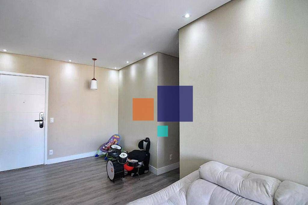 Apartamento à venda com 2 quartos, 77m² - Foto 4