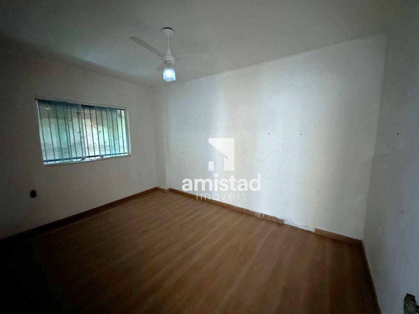 Apartamento à venda com 3 quartos, 150m² - Foto 8