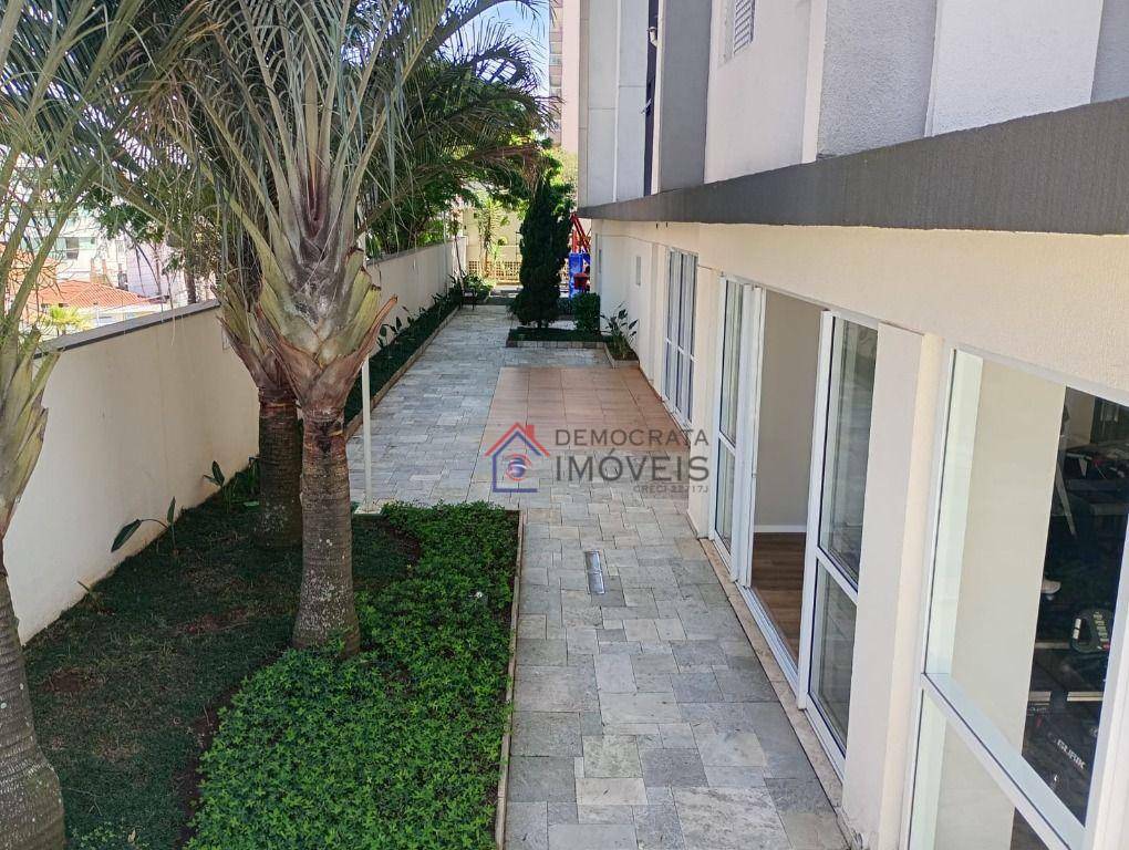 Apartamento à venda com 3 quartos, 91m² - Foto 16