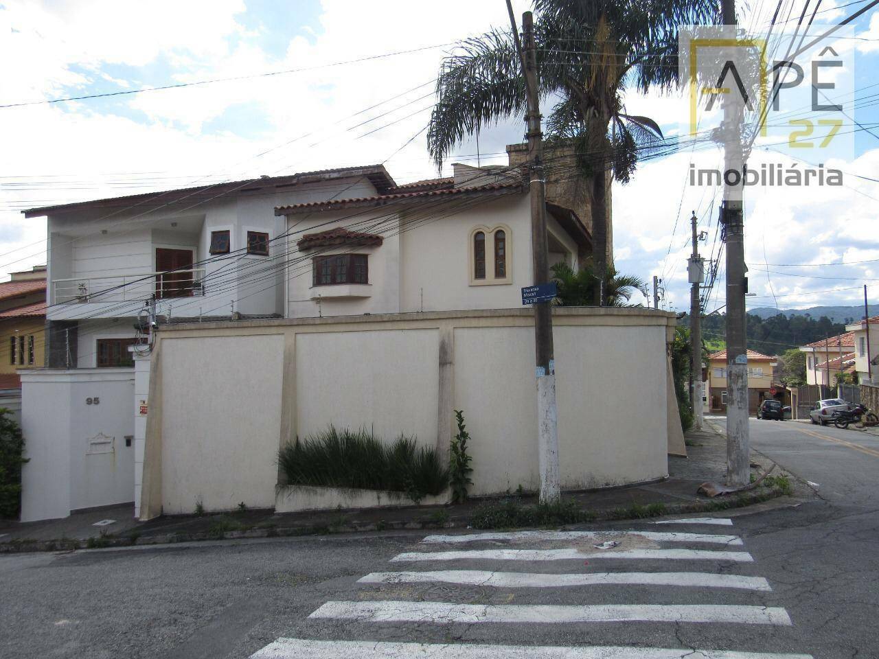 Sobrado à venda com 3 quartos, 360m² - Foto 3