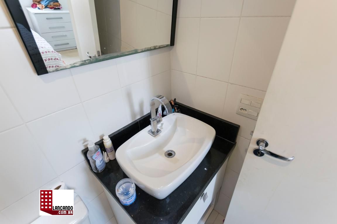 Apartamento à venda com 3 quartos, 63m² - Foto 13