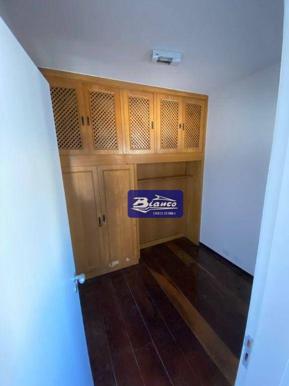 Apartamento à venda com 3 quartos, 289m² - Foto 26