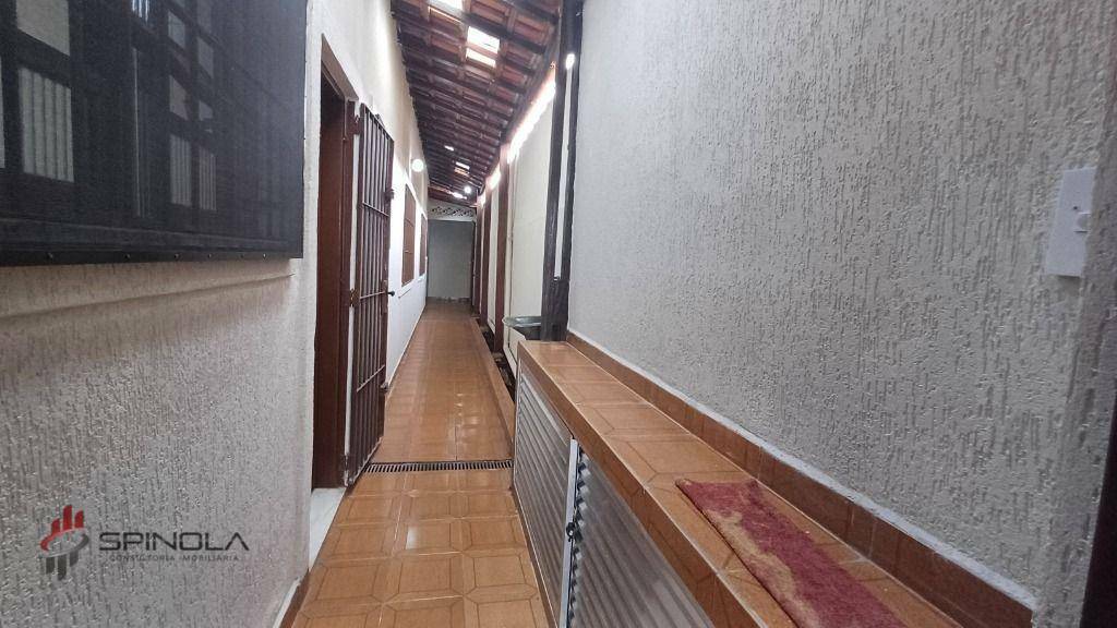 Casa à venda com 2 quartos, 61m² - Foto 5