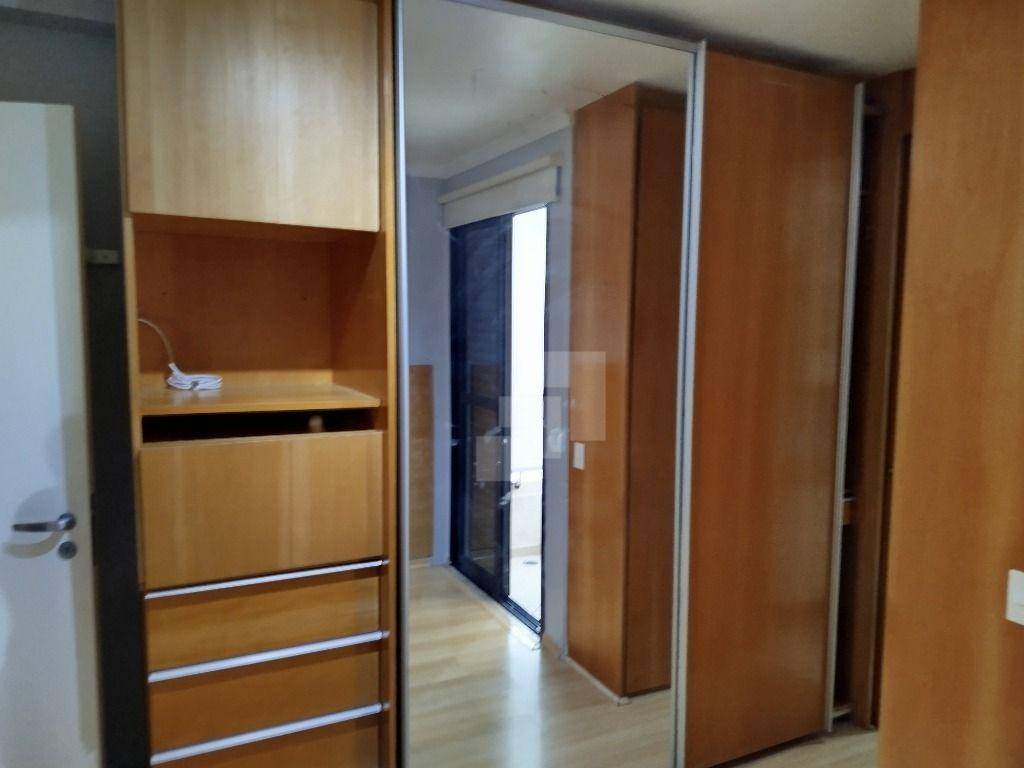 Apartamento para alugar com 4 quartos, 118m² - Foto 8
