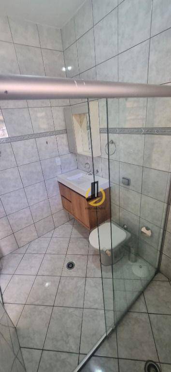 Sobrado à venda com 3 quartos, 270m² - Foto 14