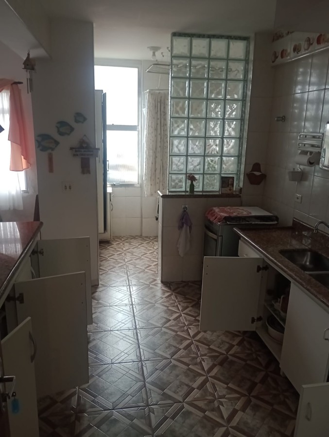 Apartamento para alugar com 3 quartos, 105m² - Foto 11