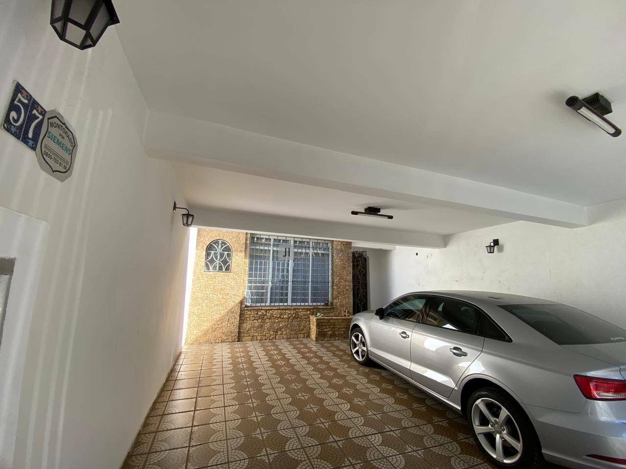 Sobrado à venda com 3 quartos, 140m² - Foto 1