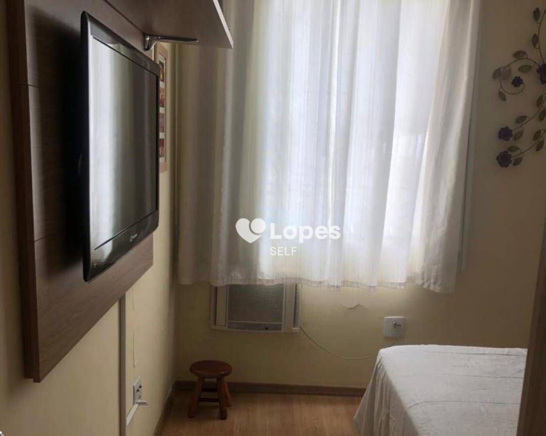 Apartamento à venda com 2 quartos, 78m² - Foto 4