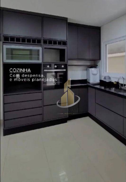 Sobrado para alugar com 3 quartos, 300m² - Foto 14