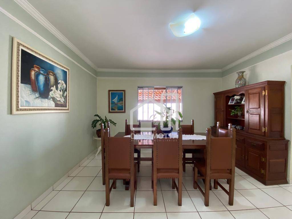 Casa à venda com 3 quartos, 240m² - Foto 49