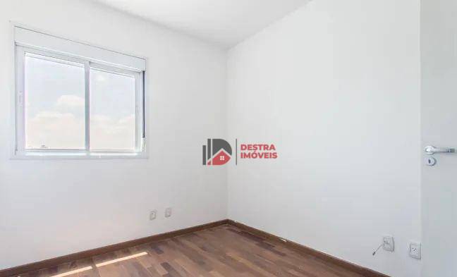 Apartamento à venda com 3 quartos, 94m² - Foto 9