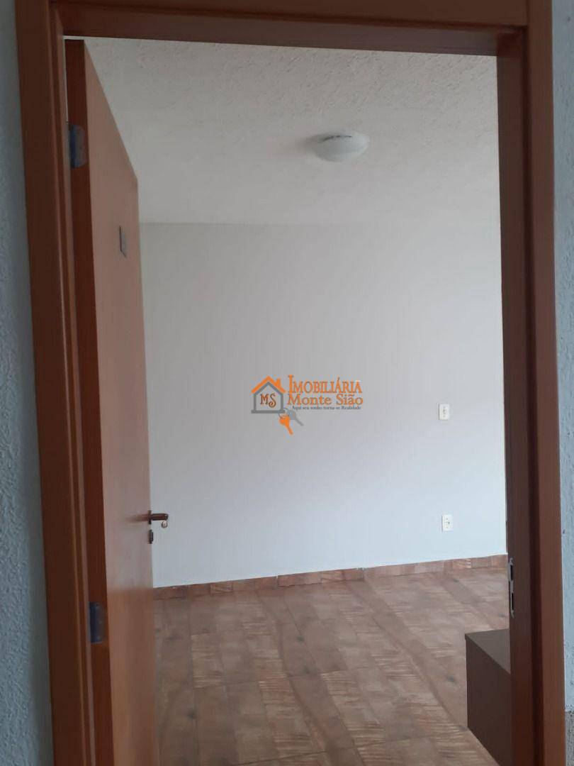 Apartamento à venda com 2 quartos, 40m² - Foto 15