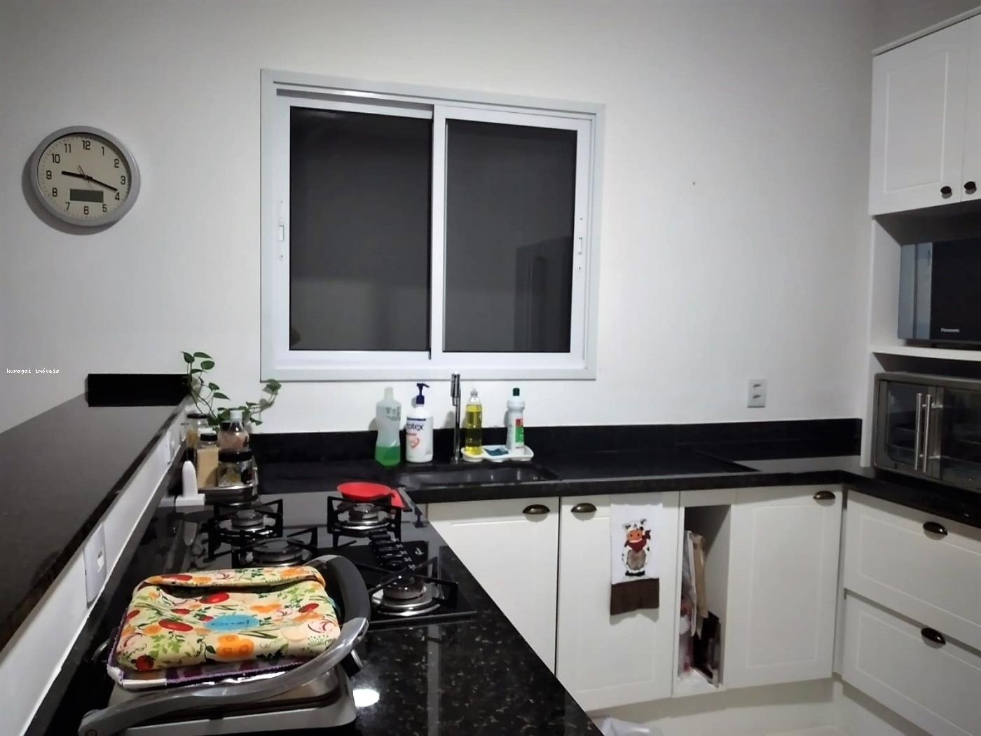 Sobrado à venda com 3 quartos, 150m² - Foto 3