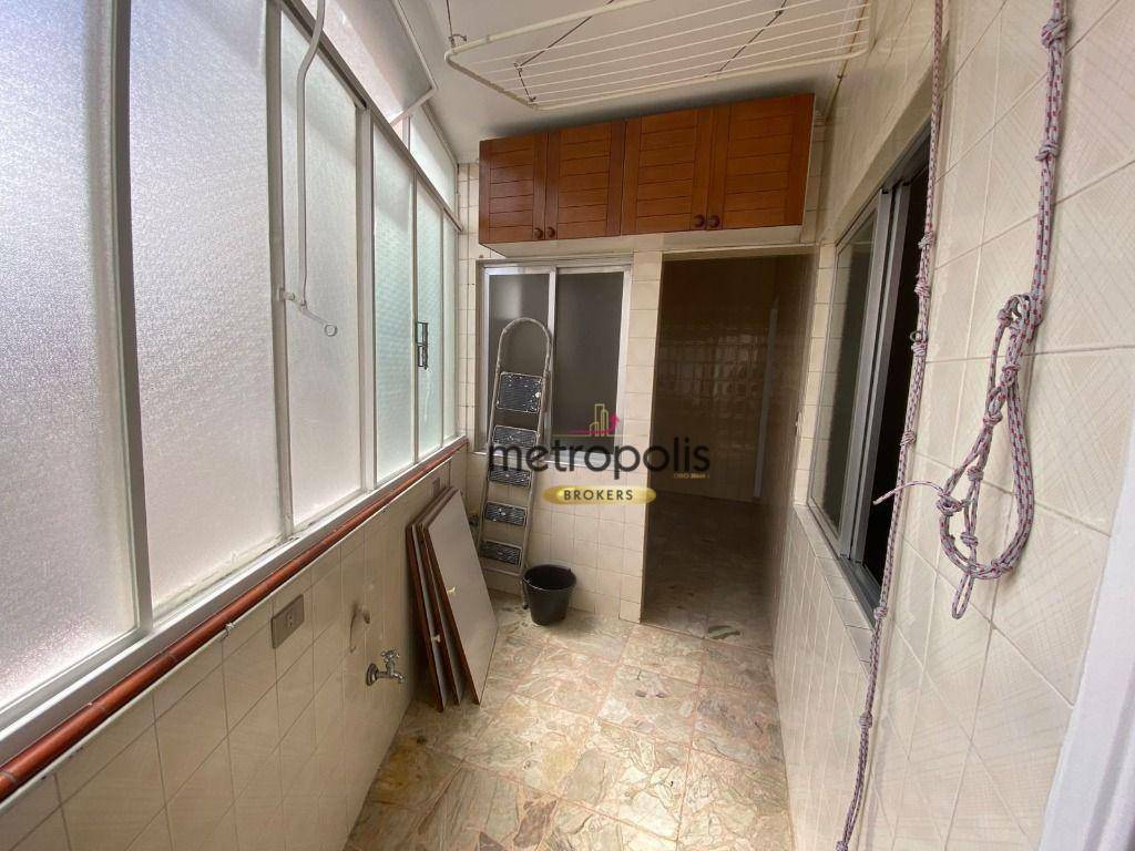 Apartamento para alugar com 3 quartos, 121m² - Foto 11