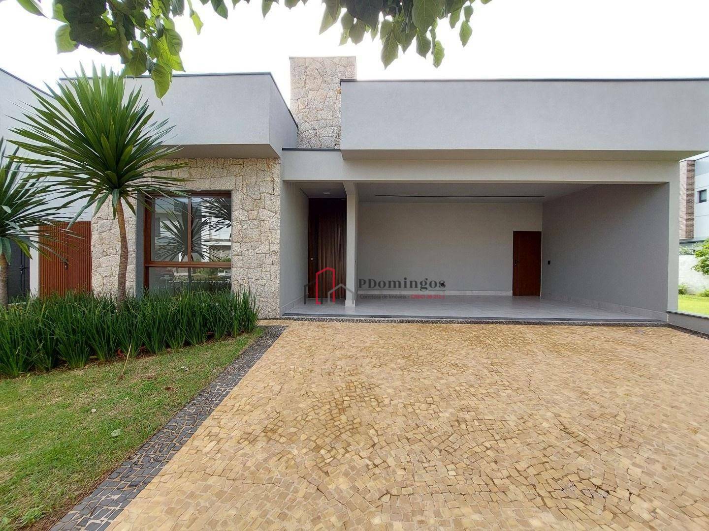 Casa de Condomínio à venda com 3 quartos, 213m² - Foto 1