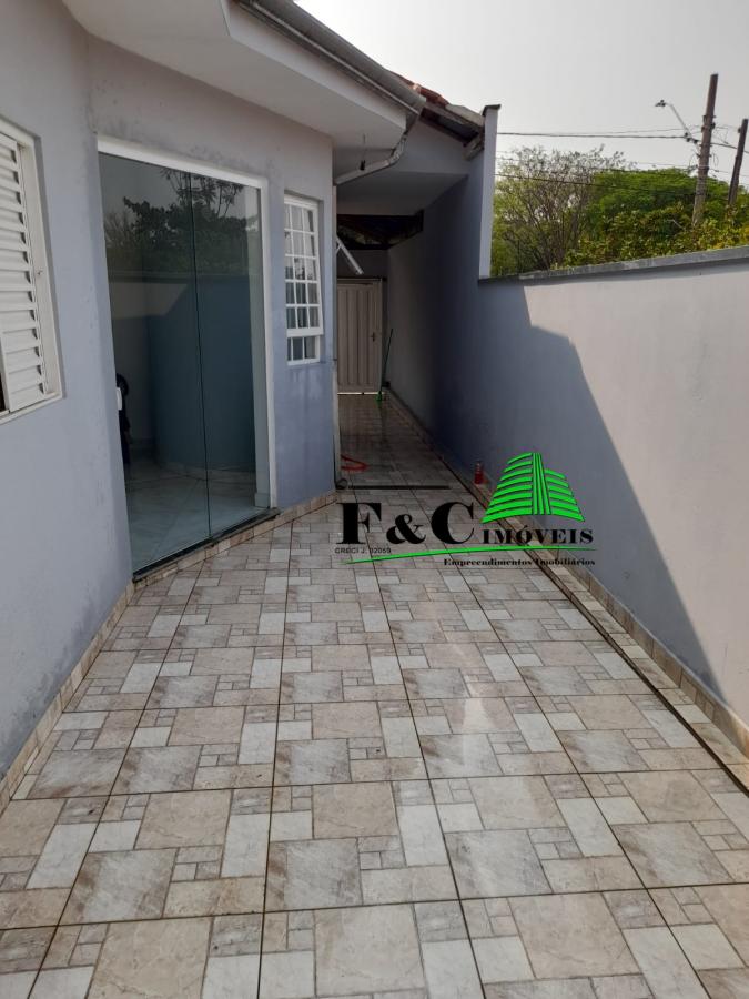 Casa à venda com 2 quartos, 140m² - Foto 27