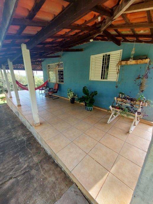 Chácara à venda com 3 quartos, 300m² - Foto 4