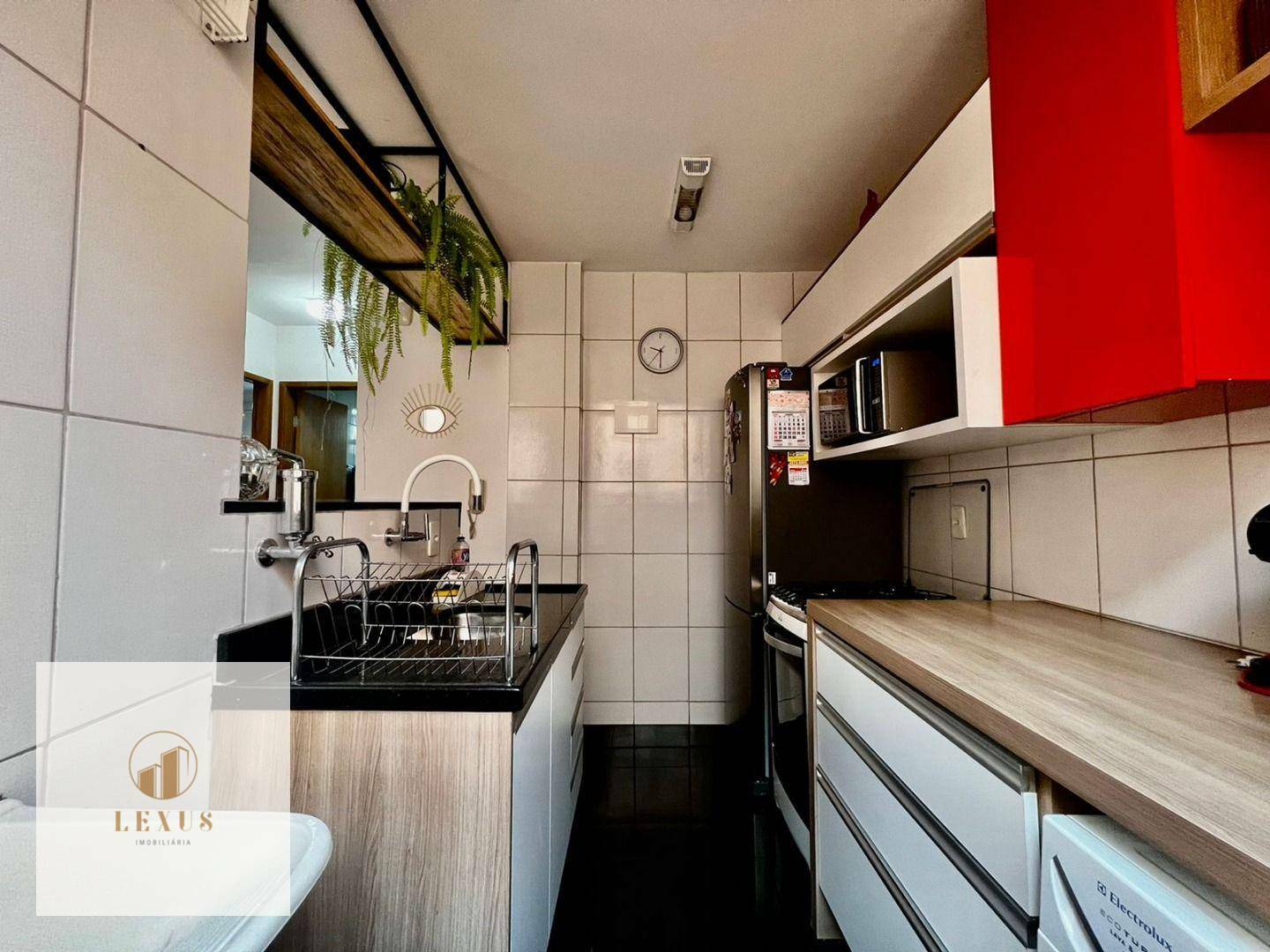 Apartamento à venda com 2 quartos, 45m² - Foto 12